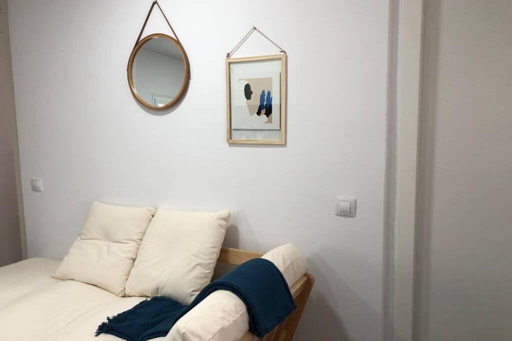 شقة M4 Cool Terrace. 1 Min To Metro. 15 Min To Center إسبلوغيس ذي يوبريغات المظهر الخارجي الصورة